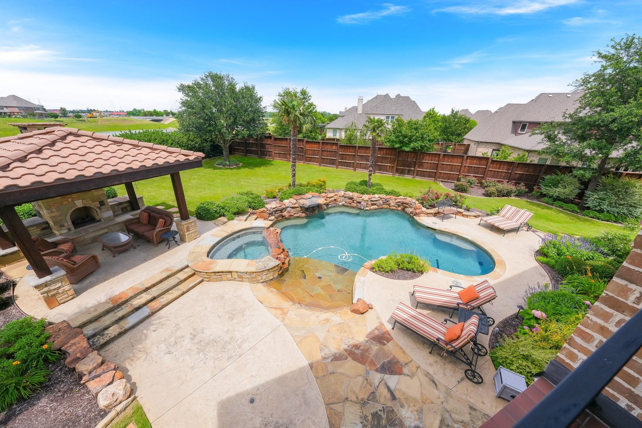 5859 Shoreside Bend Irving TX 75039