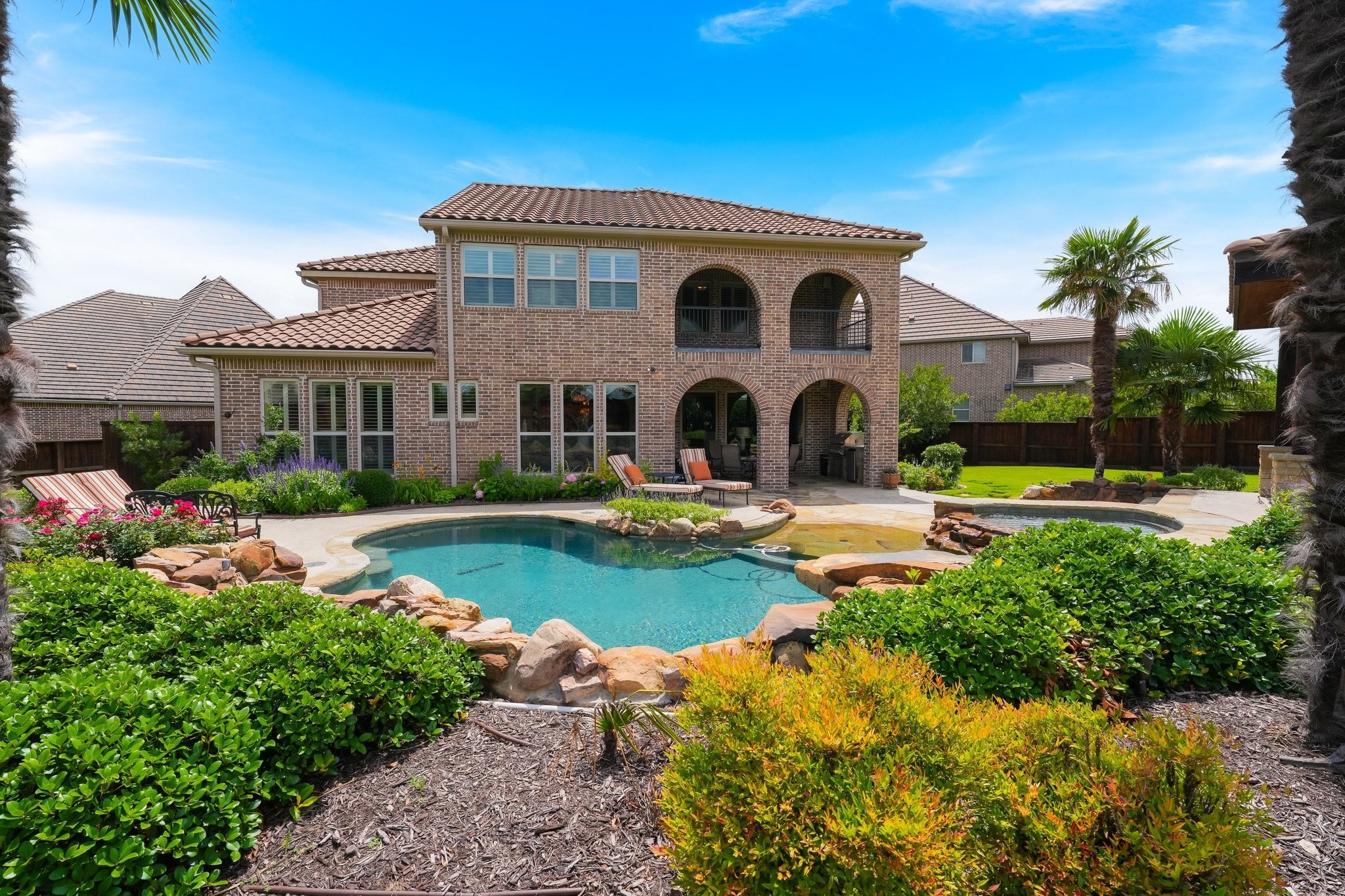 5859 Shoreside Bend Irving TX 75039