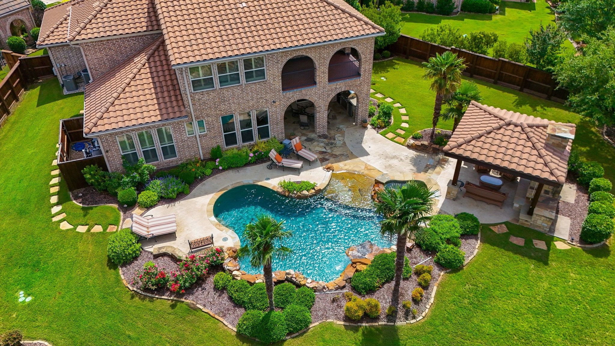 5859 Shoreside Bend Irving TX 75039