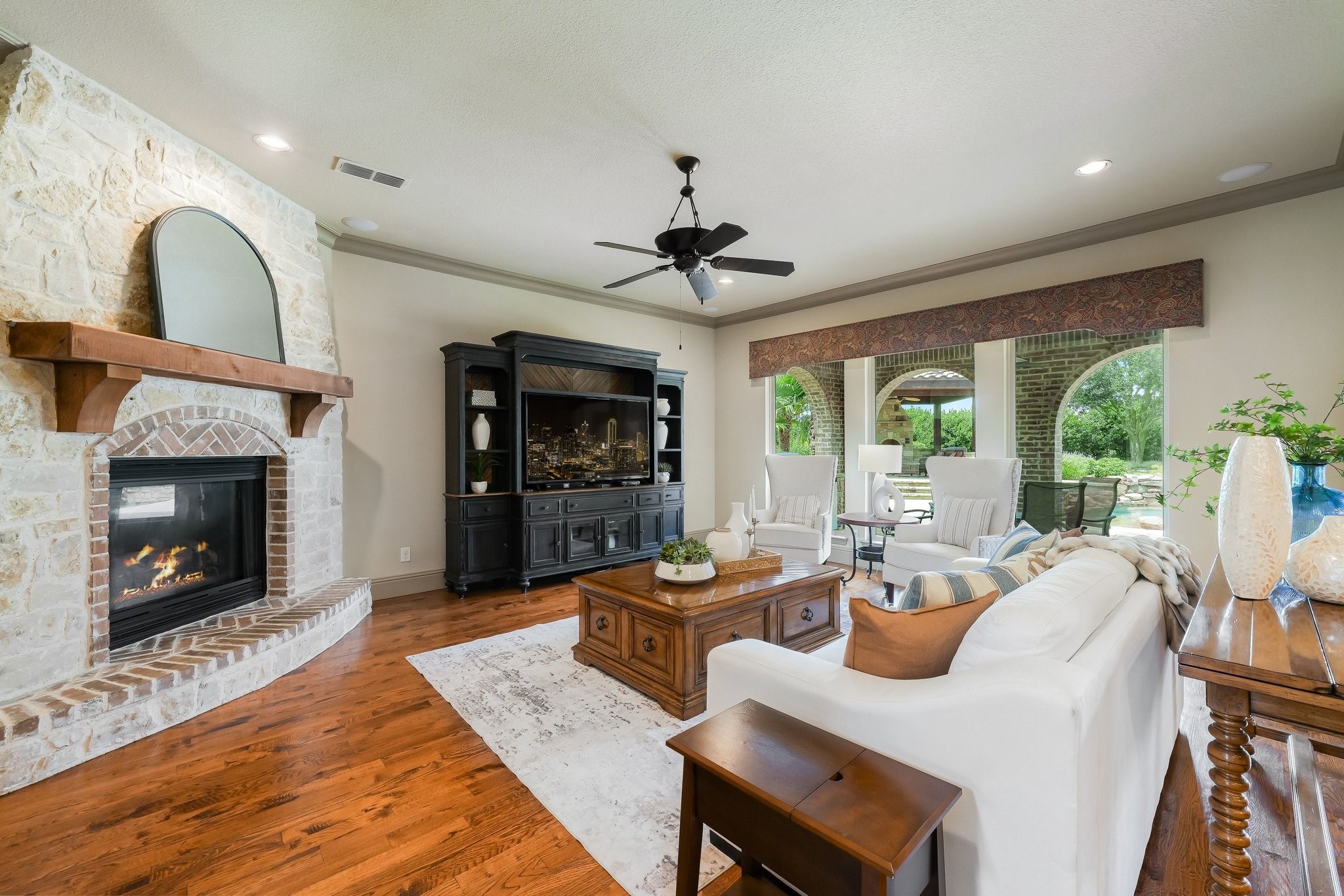 5859 Shoreside Bend Irving TX 75039