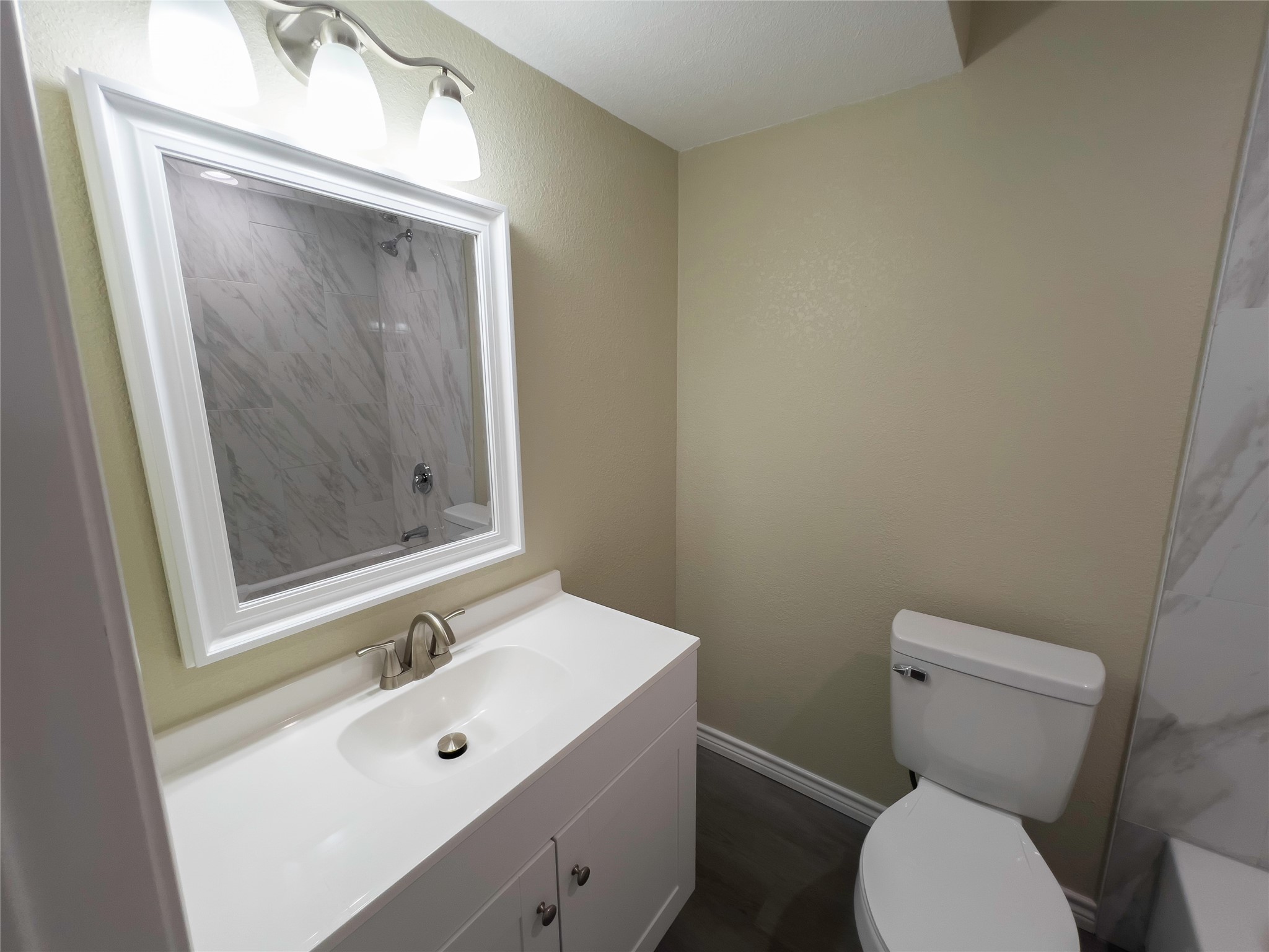 807 Crockett Midlothian TX 76065