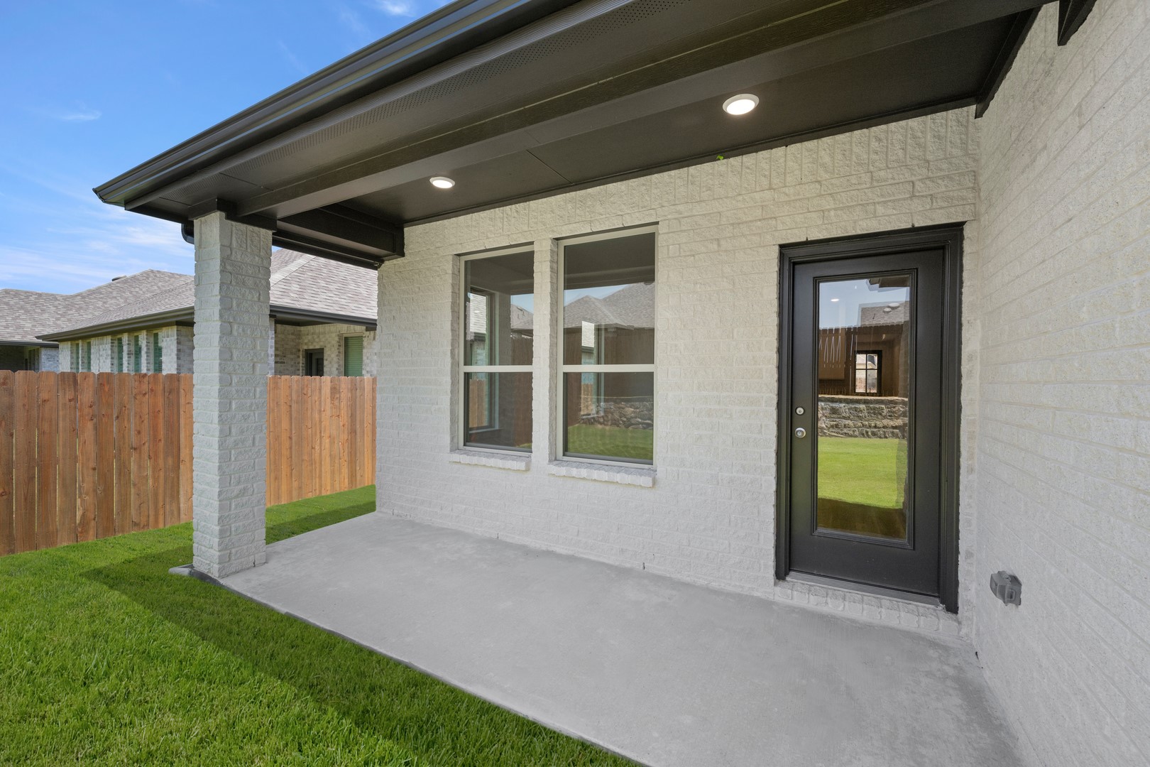 1321 Rothland Lane Red Oak TX 75154