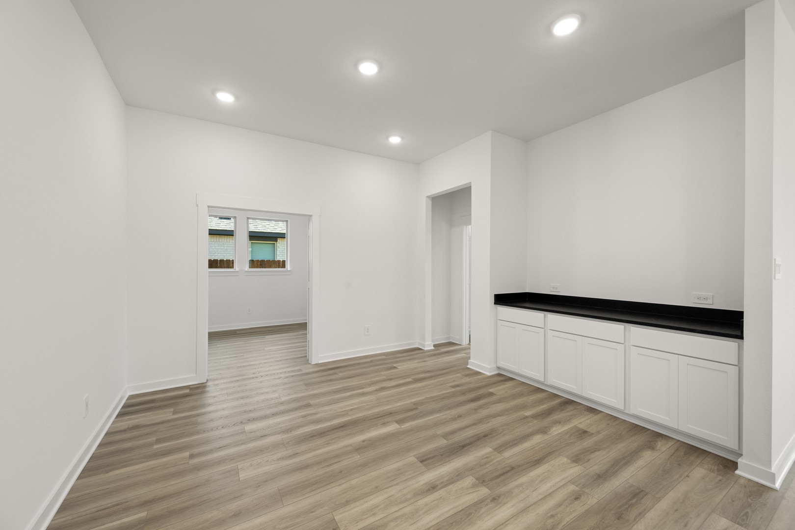 1321 Rothland Lane Red Oak TX 75154