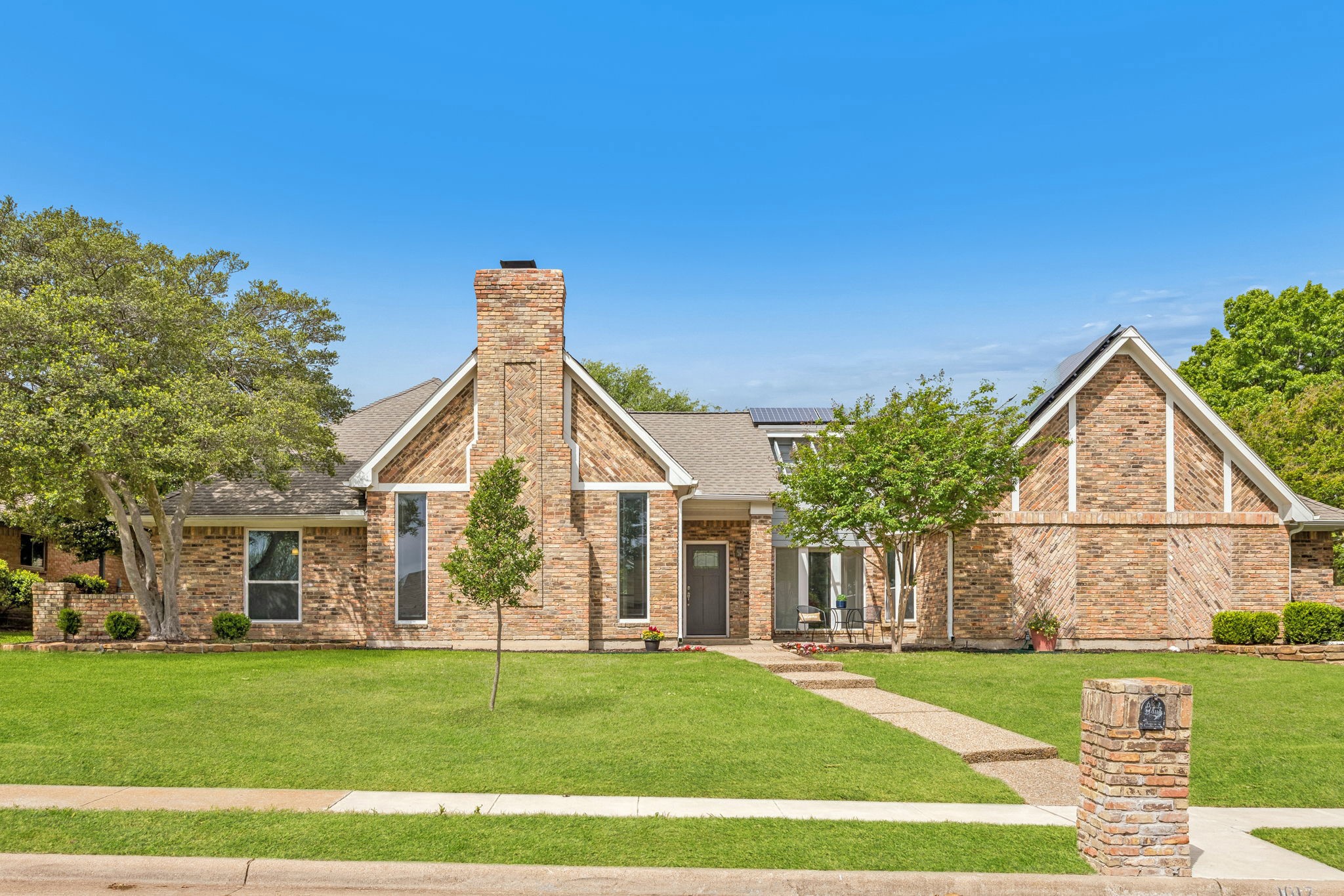 1017 Dartbrook Drive Plano TX 75075