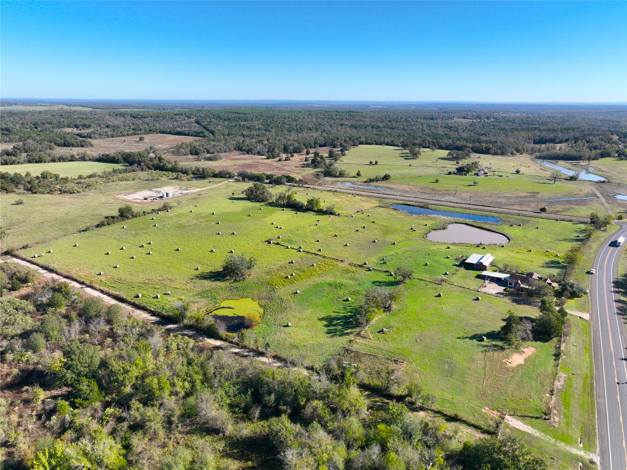 649 E Us Highway 84 Fairfield TX 75840