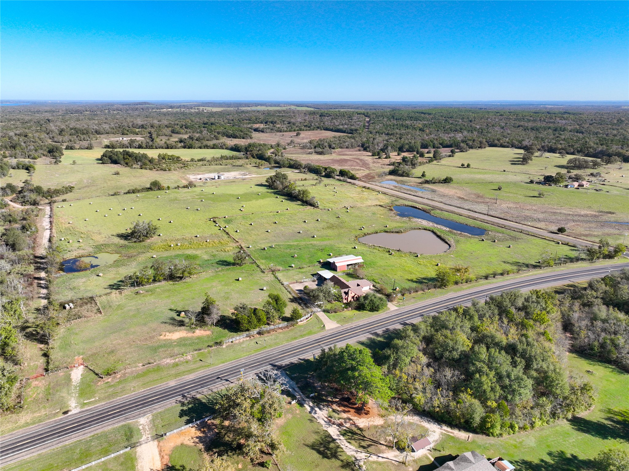 649 E Us Highway 84 Fairfield TX 75840