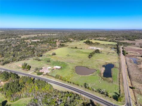 649 E Us Highway 84 Fairfield TX 75840