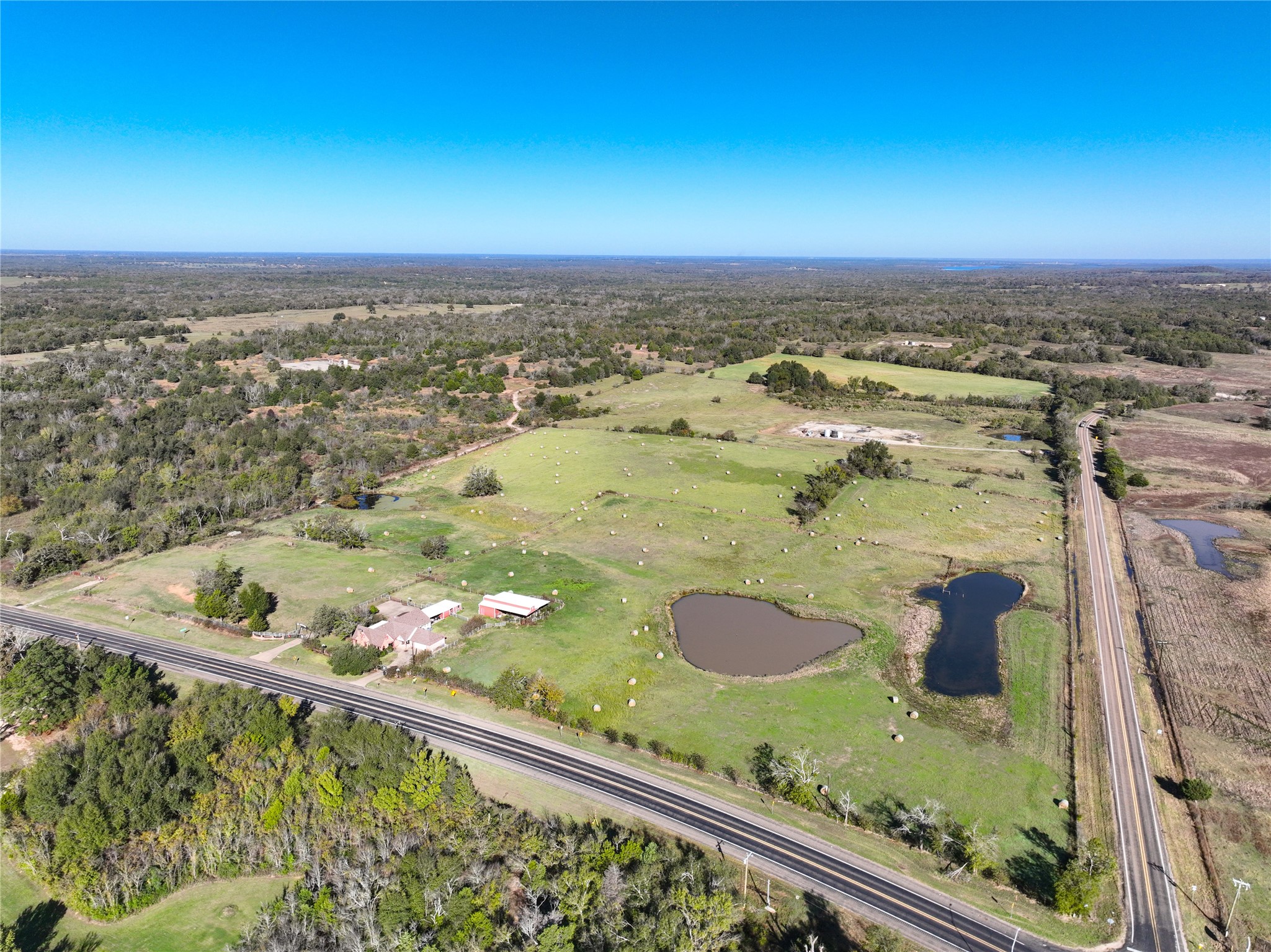649 E Us Highway 84 Fairfield TX 75840