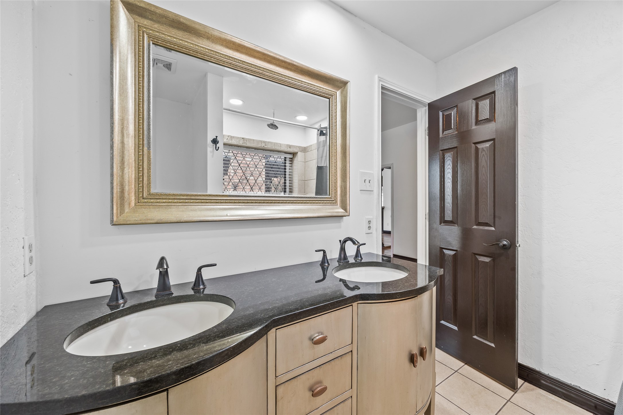 4106 Sunday Hill Drive Arlington TX 76016