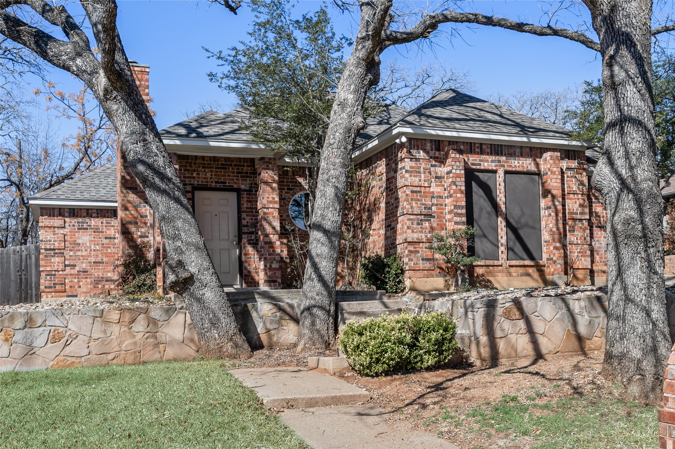 4106 Sunday Hill Drive Arlington TX 76016
