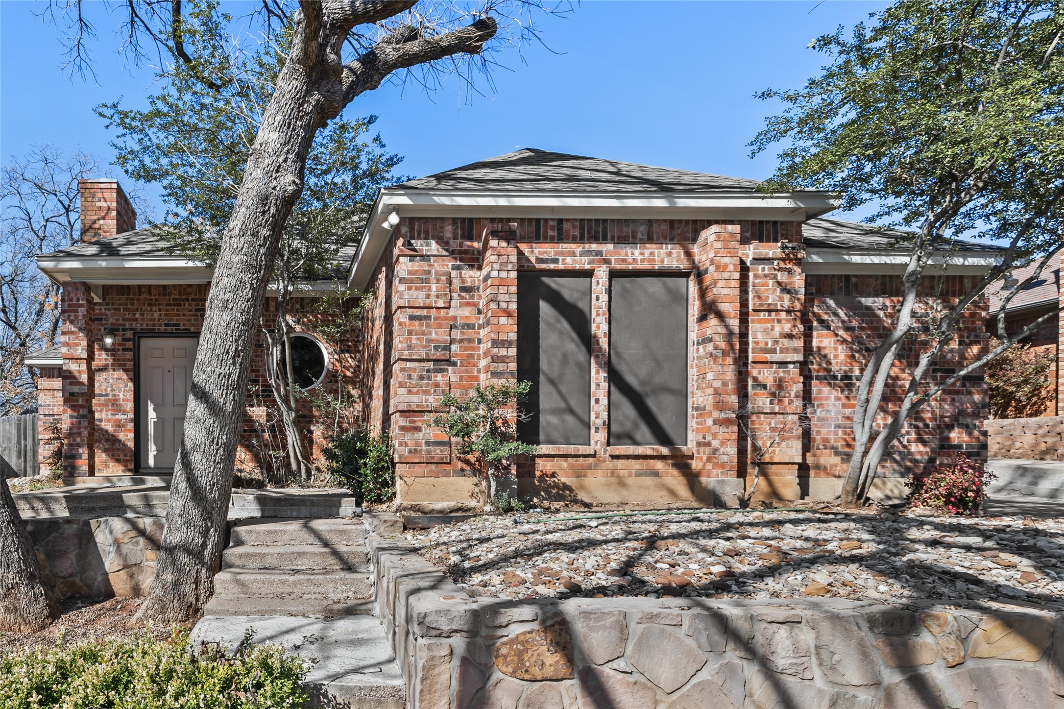 4106 Sunday Hill Drive Arlington TX 76016