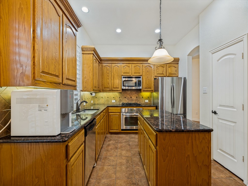 3078 Camden Bluff Road Frisco TX 75034