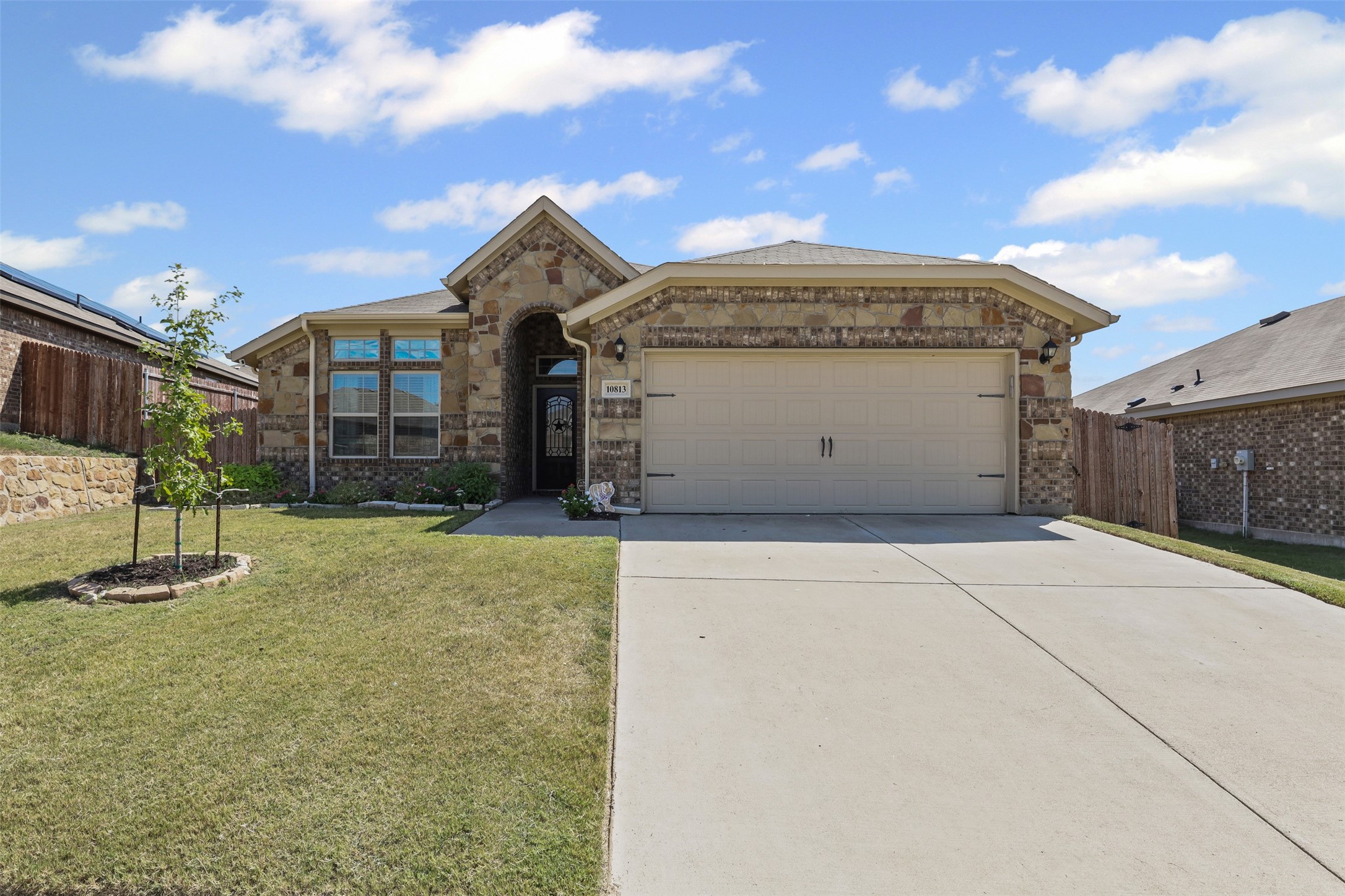 10813 Live Oak Creek Drive Fort Worth TX 76108