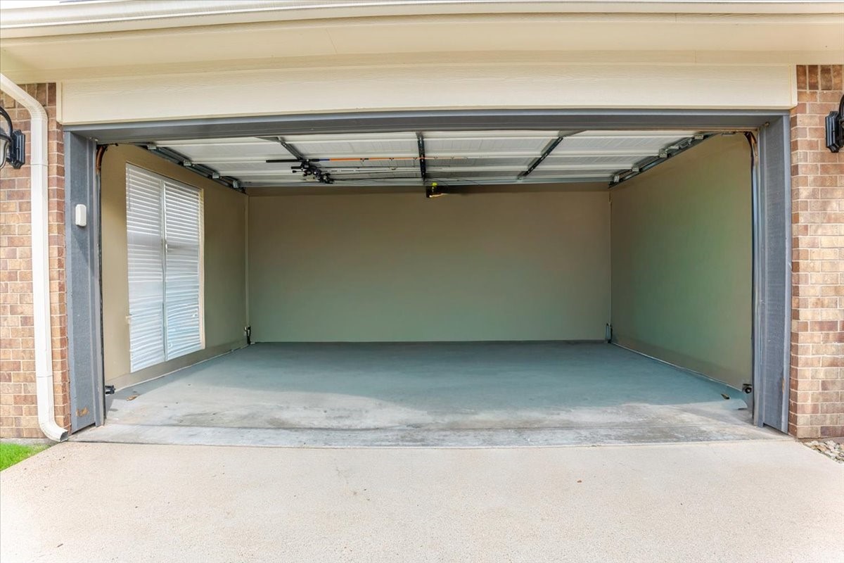 112 Camelot Street Glen Rose TX 76043