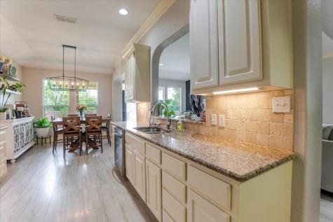 112 Camelot Street Glen Rose TX 76043
