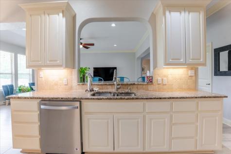 112 Camelot Street Glen Rose TX 76043