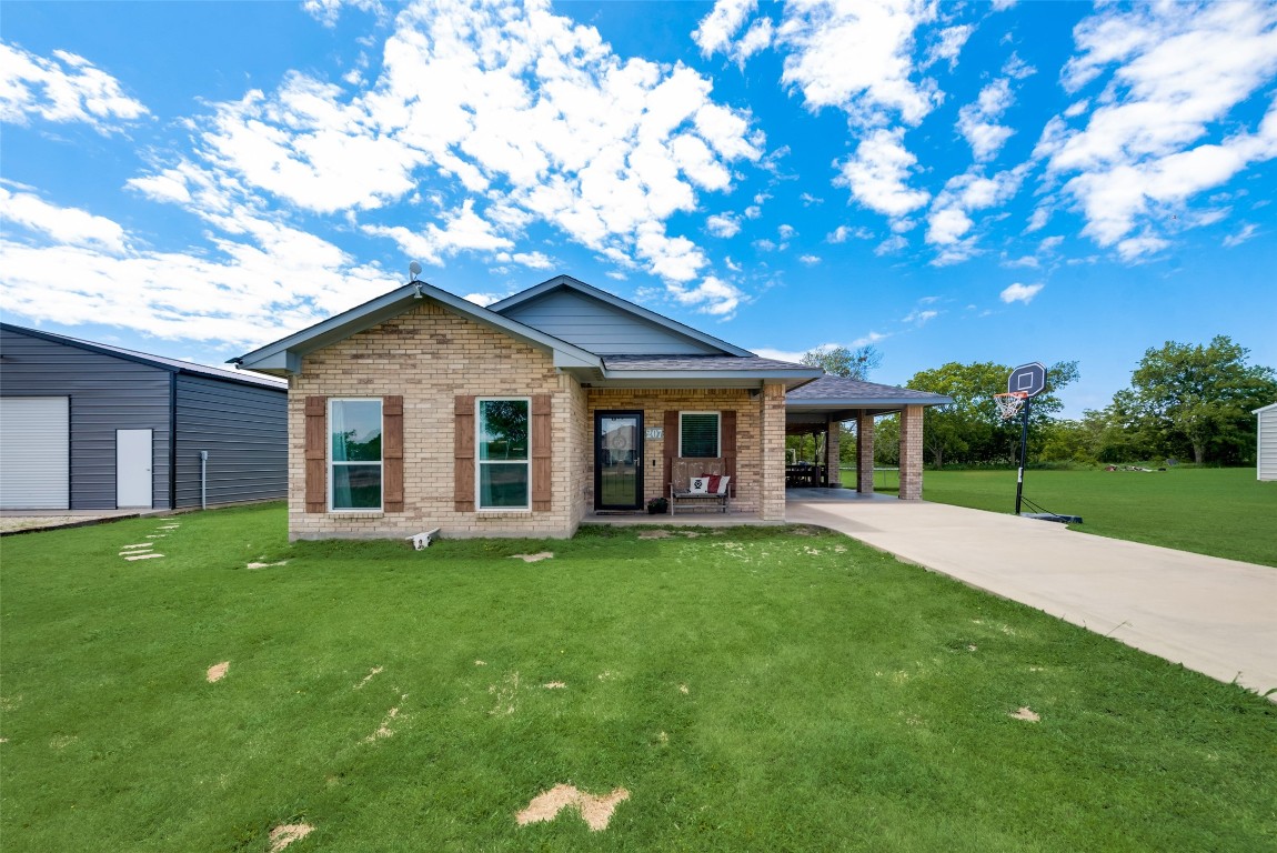 207 Vz County Road 3433 Wills Point TX 75169