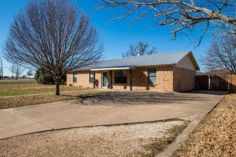 301 Venice Italy TX 76651