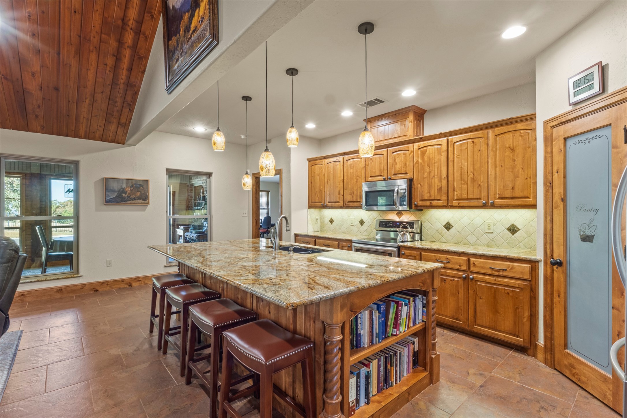 168 Texoma Bluffs Circle Gordonville TX 76245