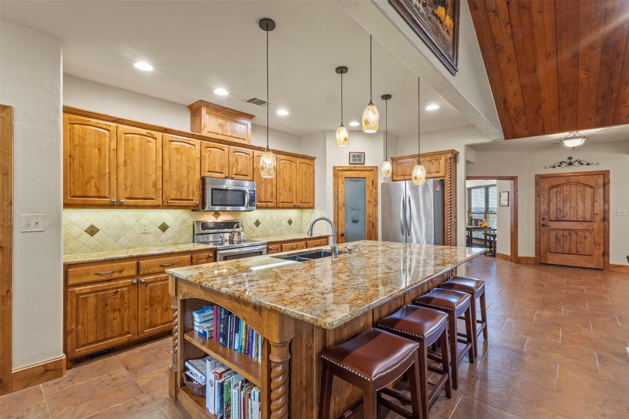 168 Texoma Bluffs Circle Gordonville TX 76245