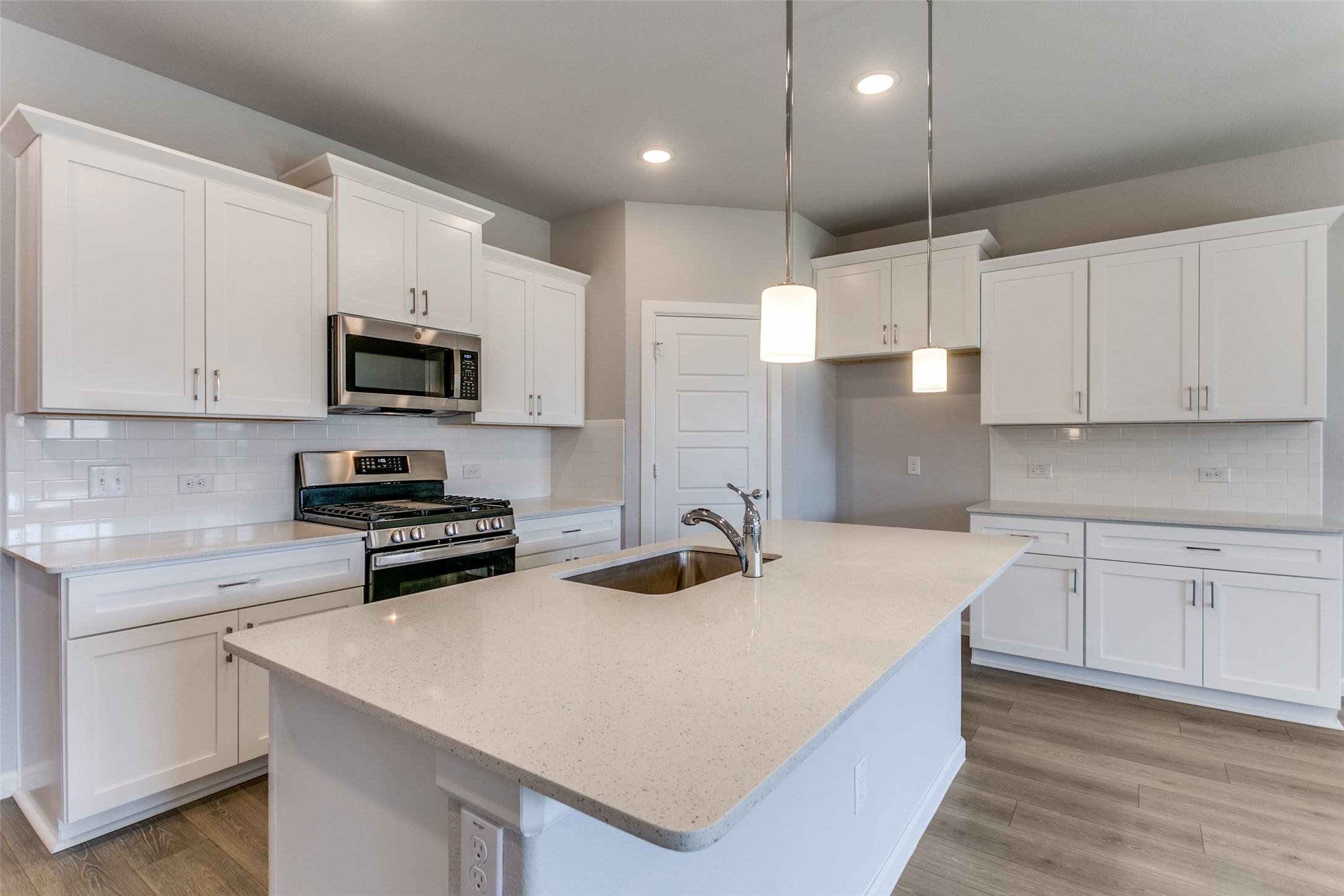 5432 High Pointe Drive Haltom City TX 76137