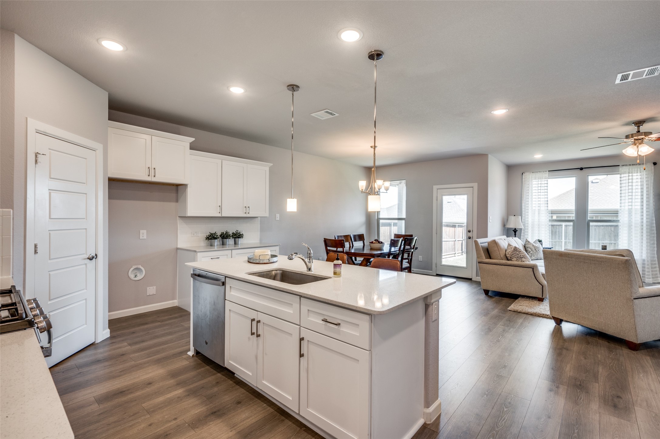 5432 High Pointe Drive Haltom City TX 76137