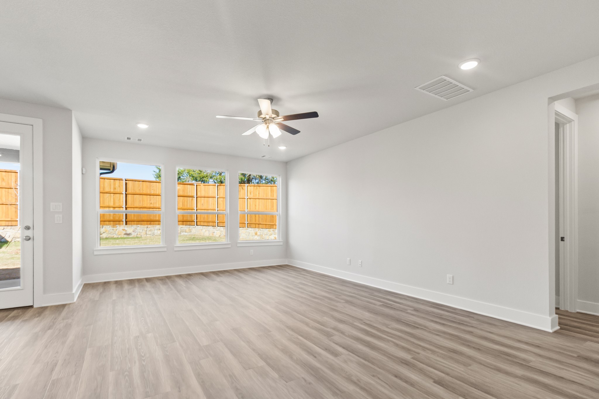 3933 Ablon Trail Garland TX 75043