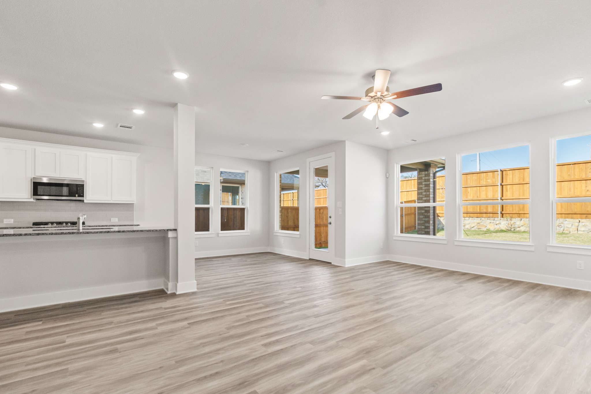 3933 Ablon Trail Garland TX 75043