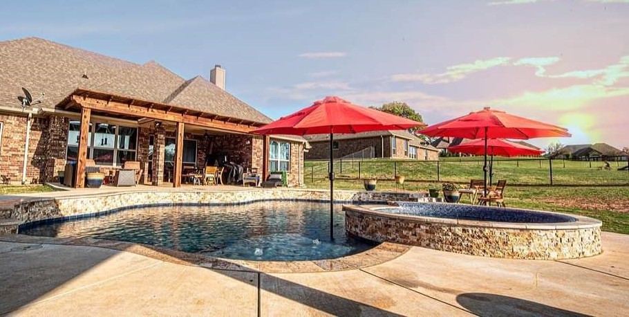 156 Ellis Spring Drive Weatherford TX 76085