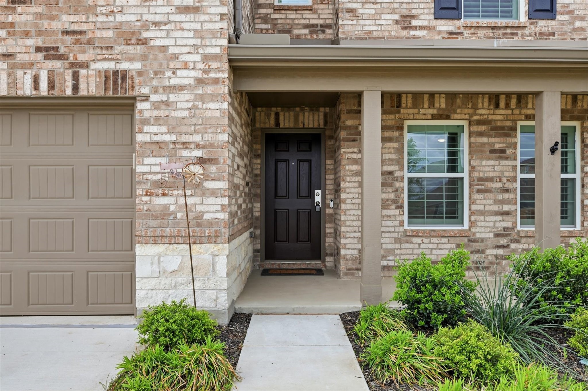 805 Shire Avenue Haslet TX 76052