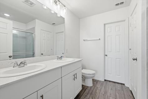 805 Shire Avenue Haslet TX 76052