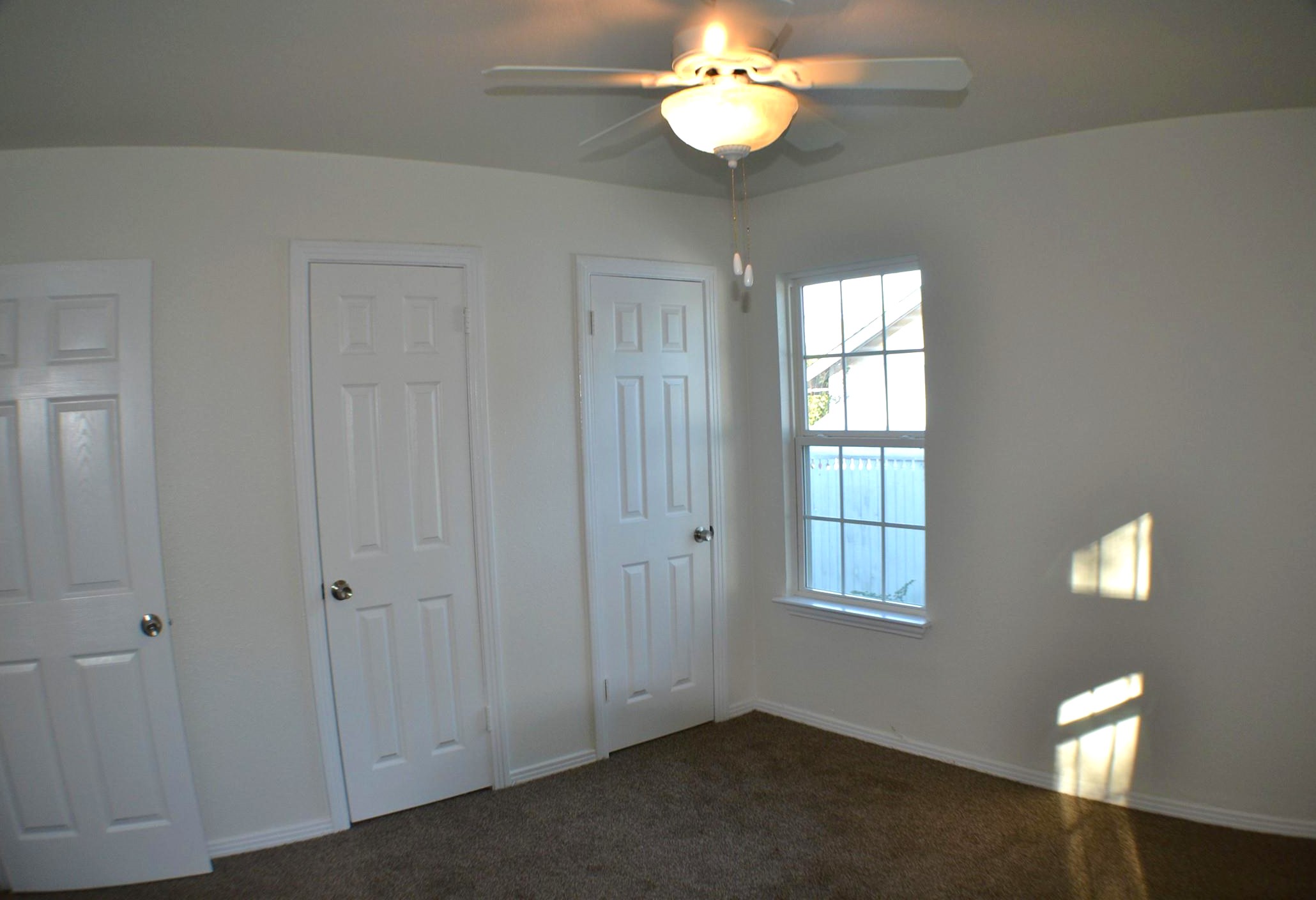 2810 W Elm Street Denison TX 75020