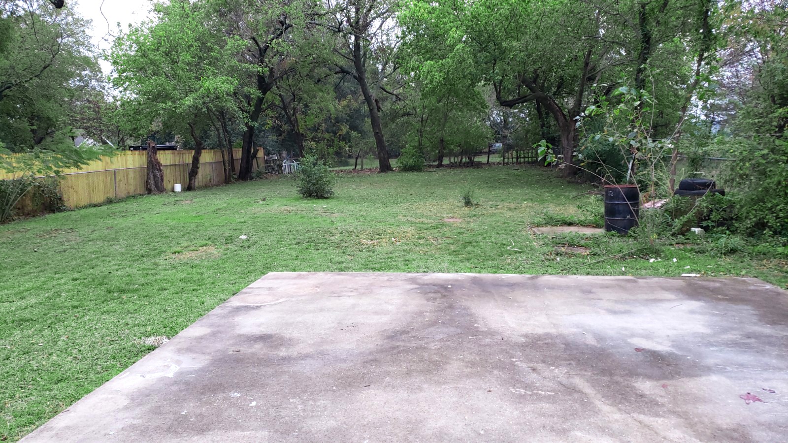 2810 W Elm Street Denison TX 75020