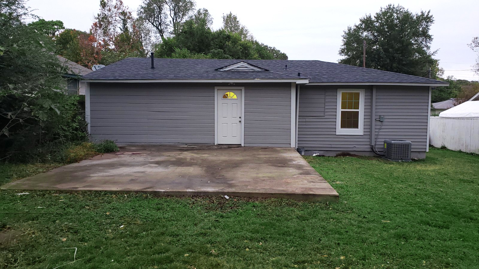 2810 W Elm Street Denison TX 75020