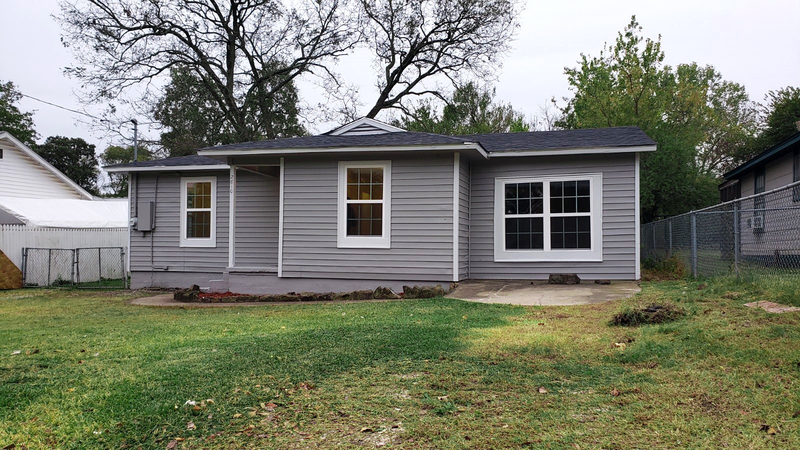 2810 W Elm Street Denison TX 75020