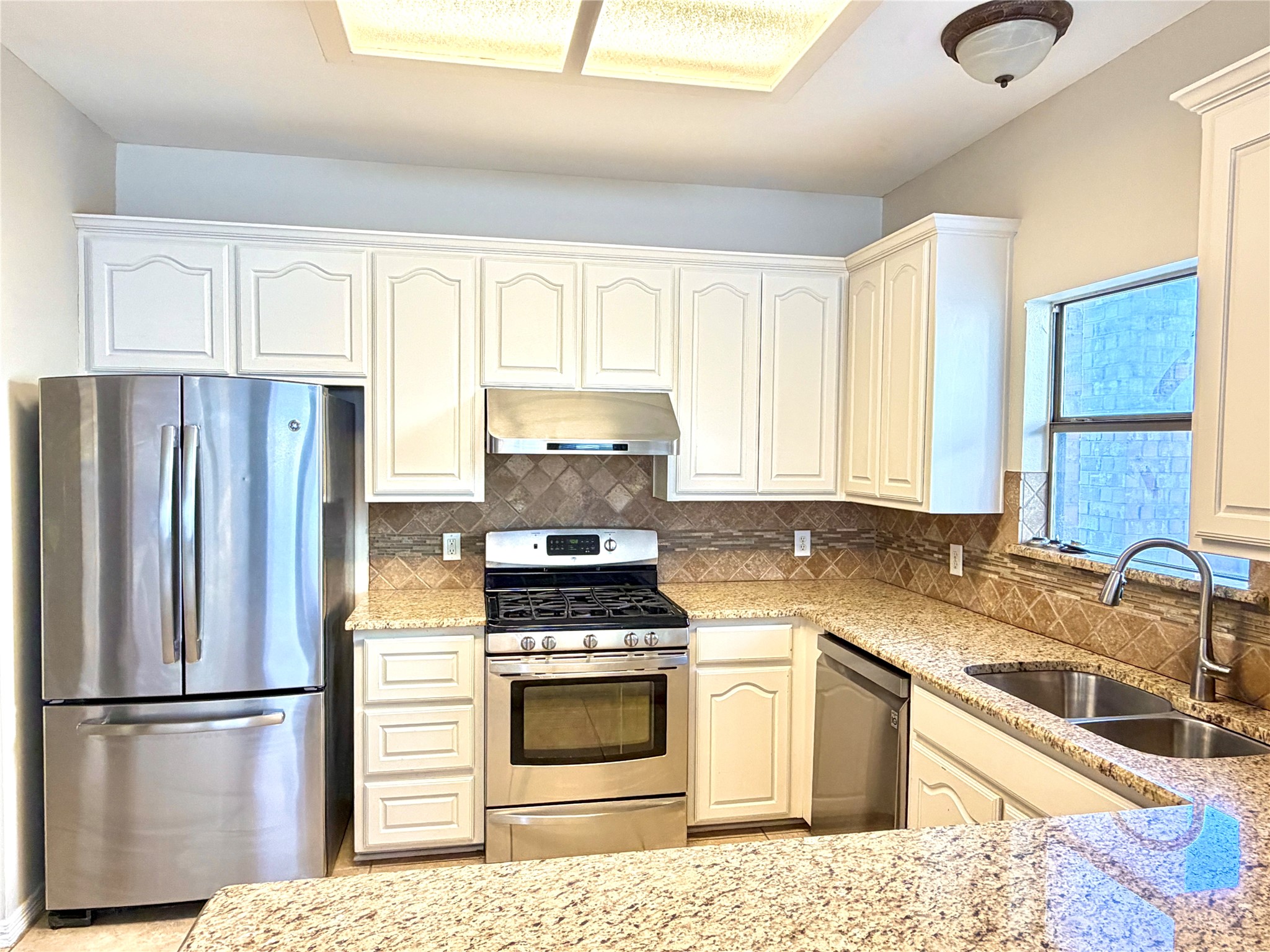 1808 Tara Court Flower Mound TX 75028