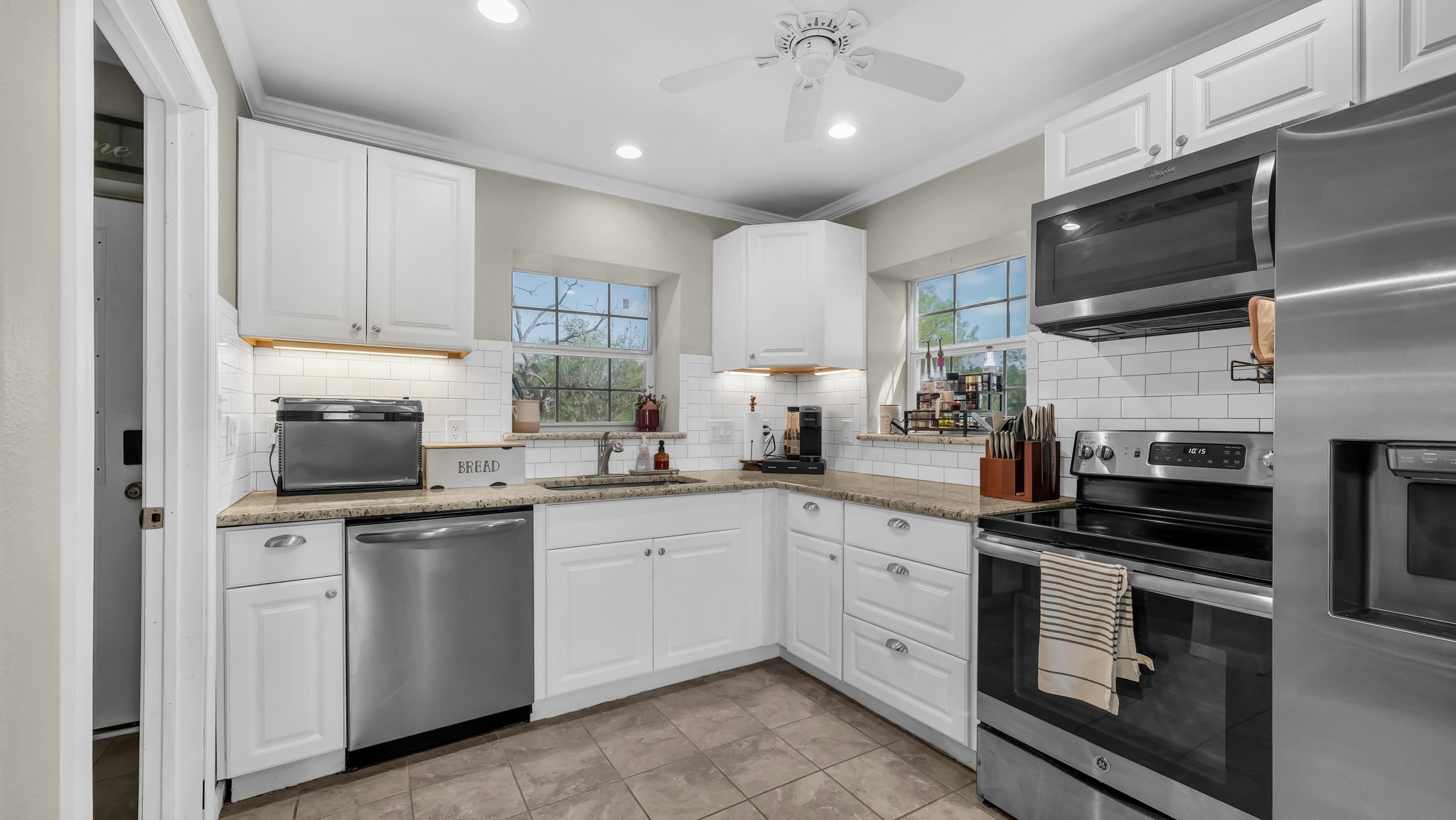 1739 Fm 67 Covington TX 76636