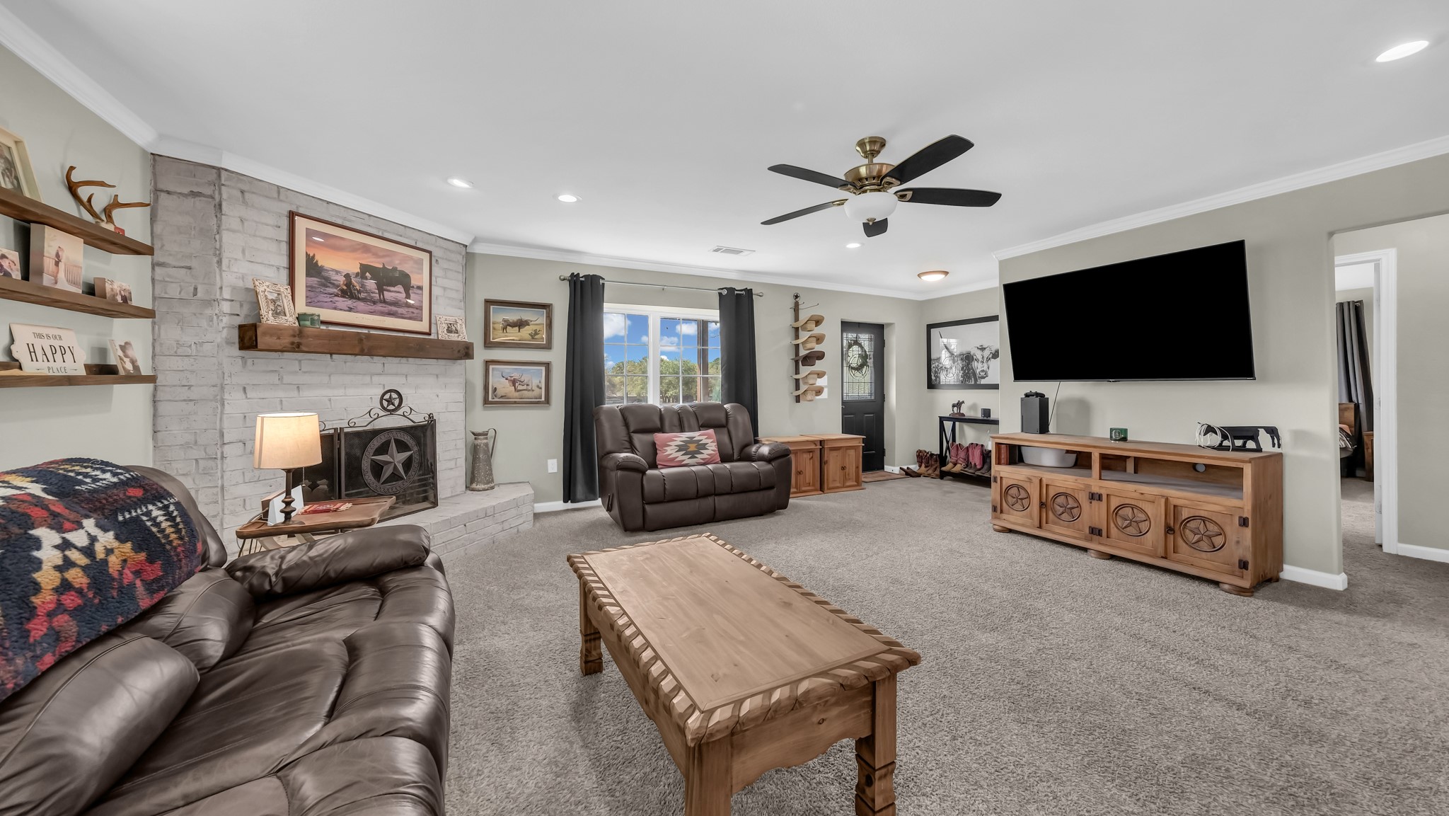 1739 Fm 67 Covington TX 76636