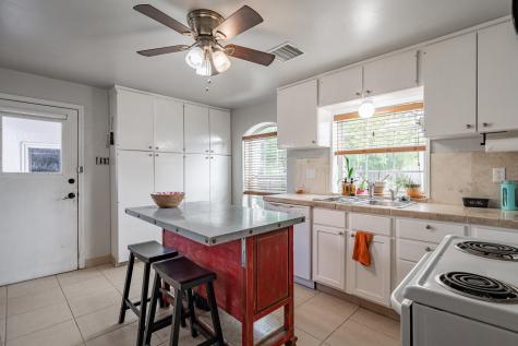 1004 N 7th Street Ballinger TX 76821
