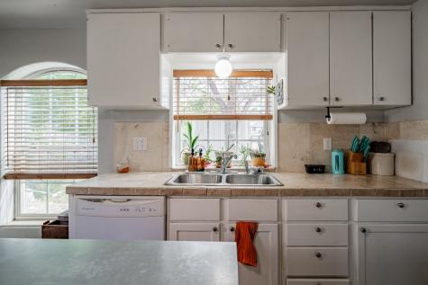 1004 N 7th Street Ballinger TX 76821