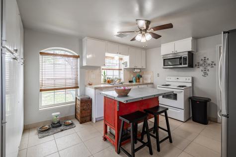 1004 N 7th Street Ballinger TX 76821