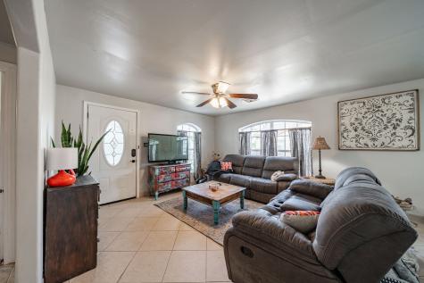 1004 N 7th Street Ballinger TX 76821