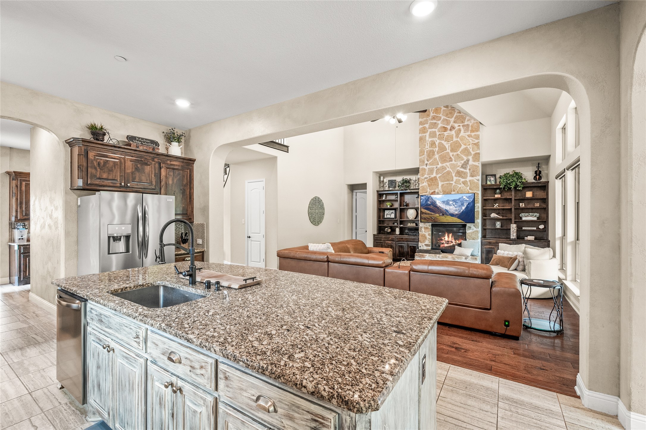 1615 Sara Cove Lucas TX 75002