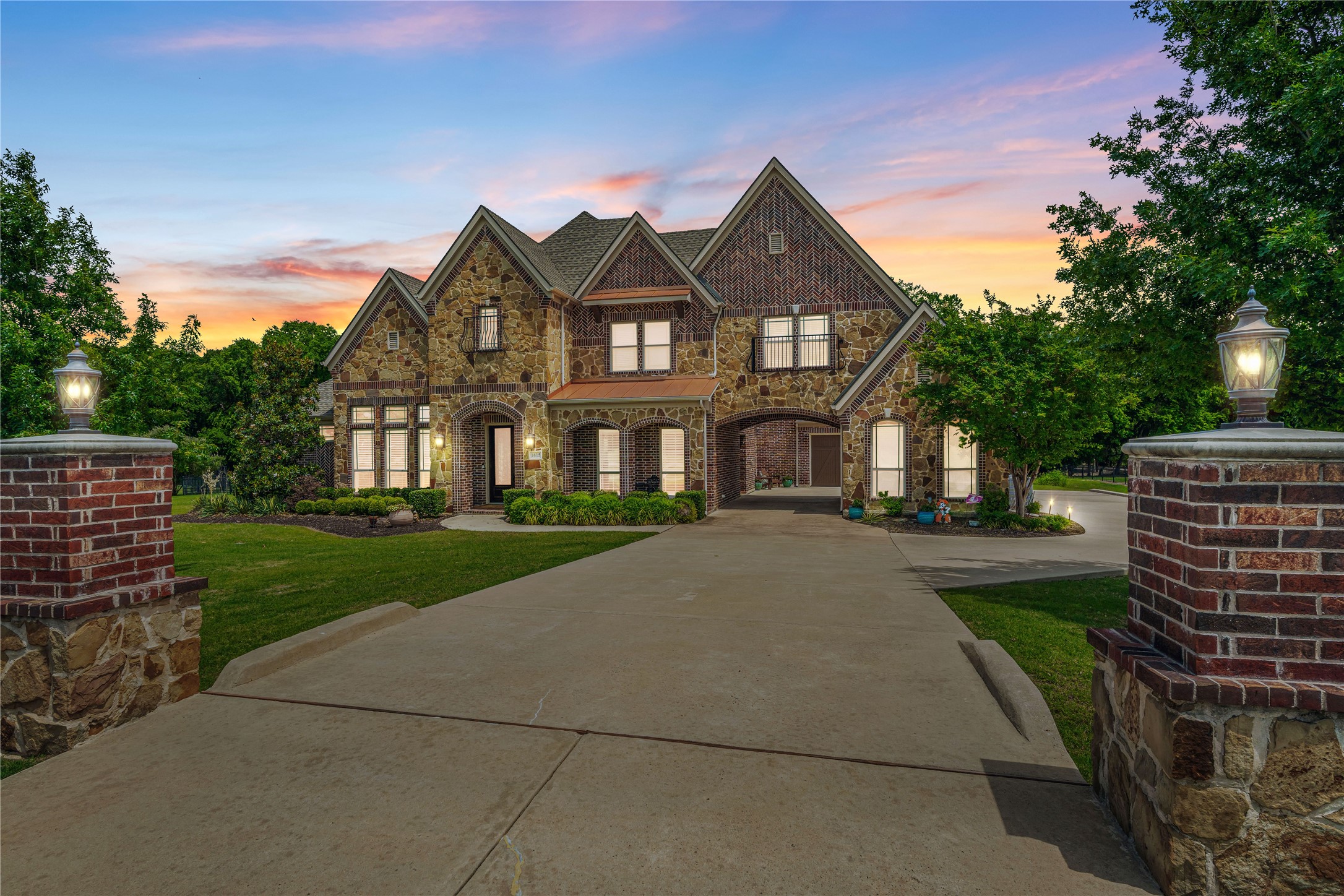 1615 Sara Cove Lucas TX 75002