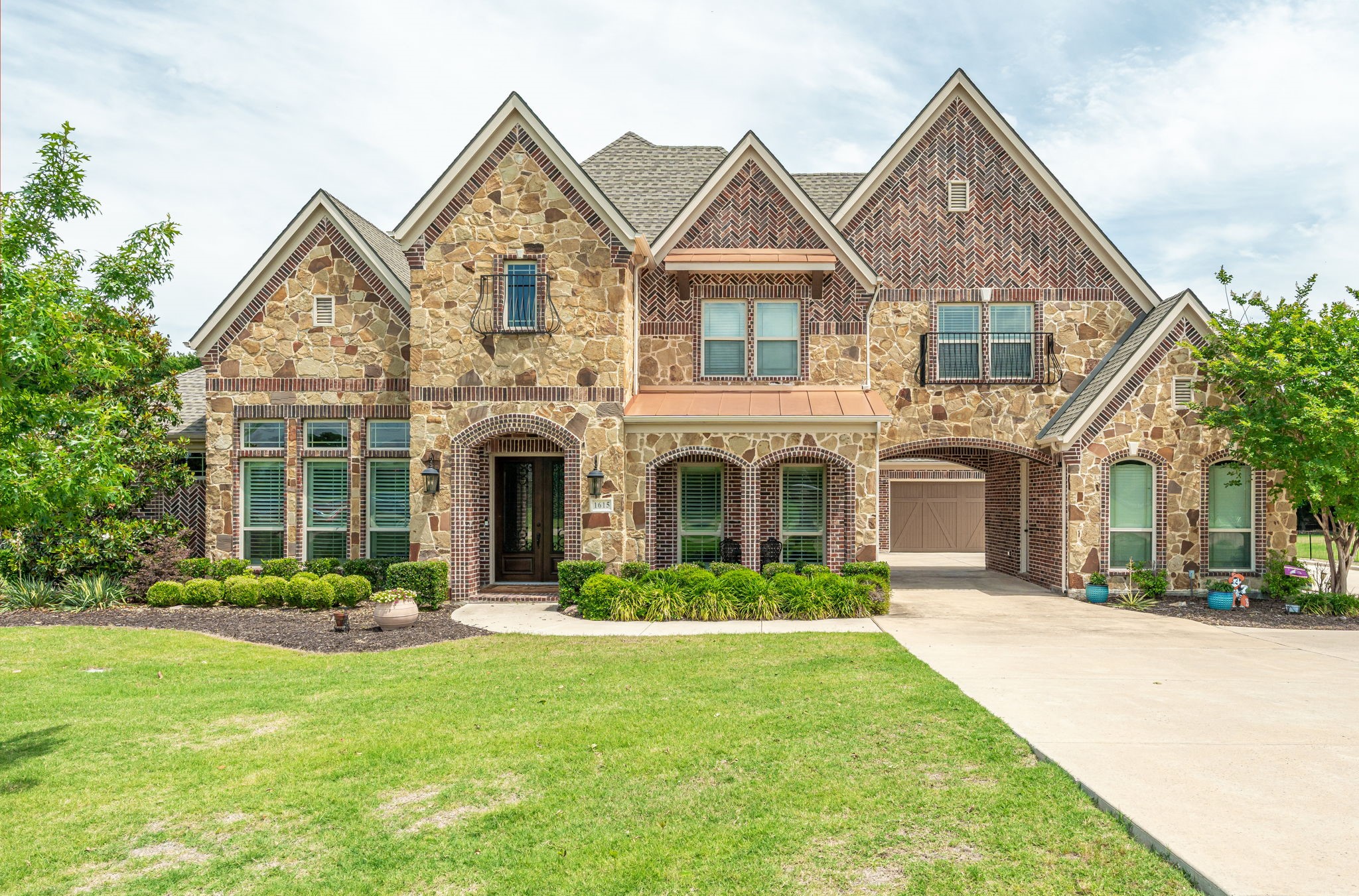 1615 Sara Cove Lucas TX 75002