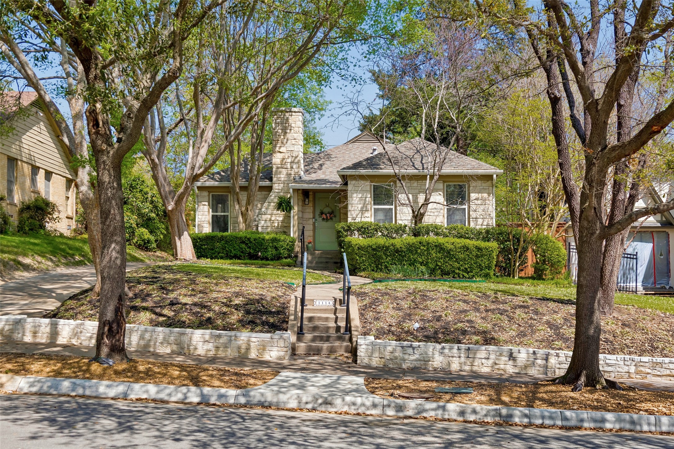 1114 Valencia Street Dallas TX 75223
