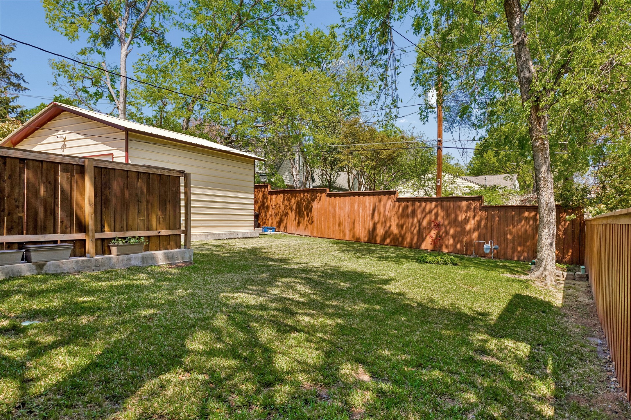 1114 Valencia Street Dallas TX 75223