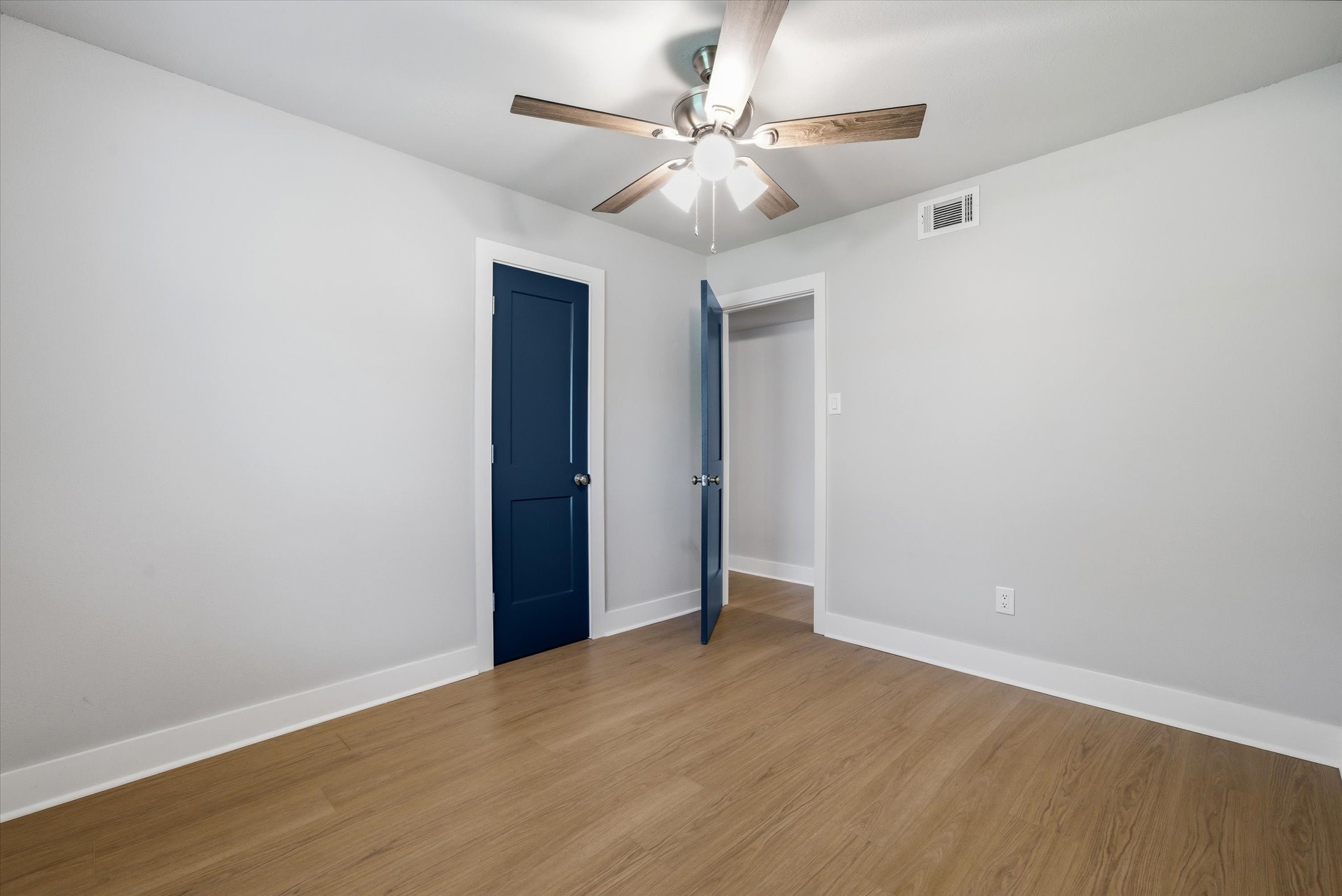 504 Burnett Street Wills Point TX 75169