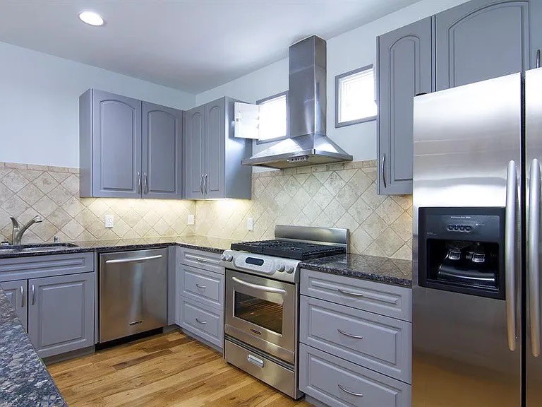 2606 Shelby Avenue Dallas TX 75219