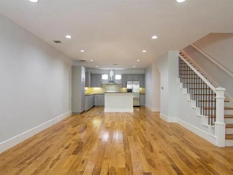2606 Shelby Avenue Dallas TX 75219